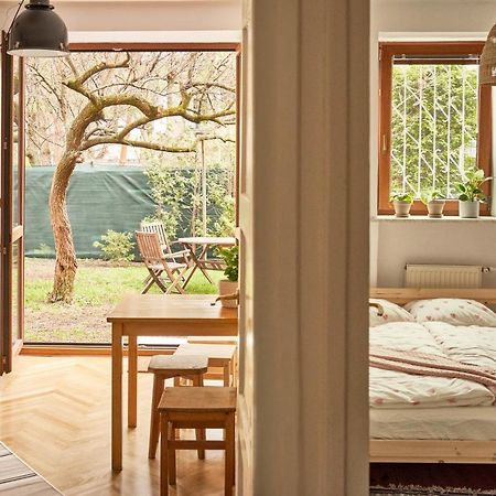Appartement Stary Mokotow, Z Ogrodkiem à Varsovie Extérieur photo