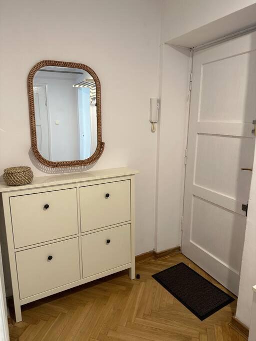 Appartement Stary Mokotow, Z Ogrodkiem à Varsovie Extérieur photo
