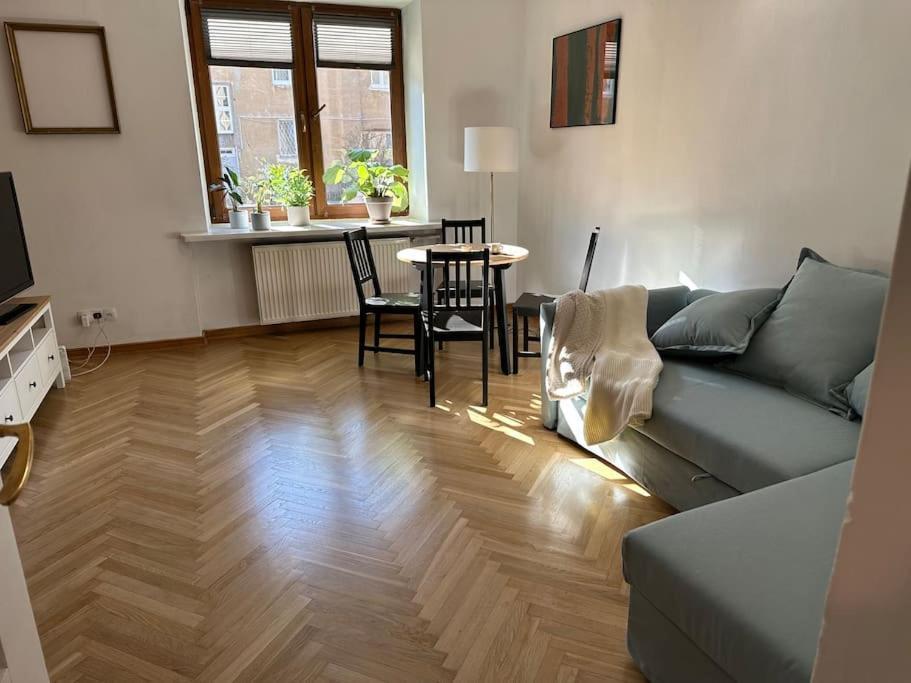 Appartement Stary Mokotow, Z Ogrodkiem à Varsovie Extérieur photo