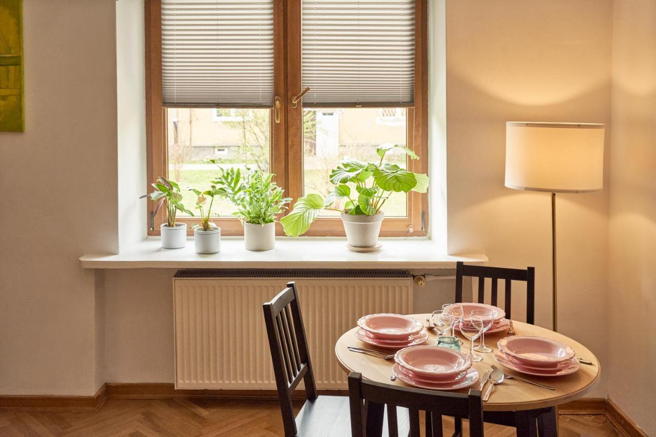 Appartement Stary Mokotow, Z Ogrodkiem à Varsovie Extérieur photo